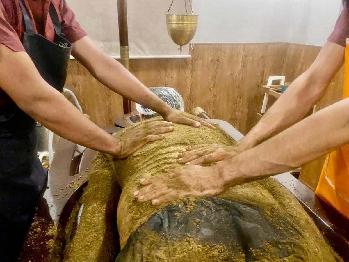 Отель Veda5 Ayurveda & Yoga Retreat Ришикеш Экстерьер фото